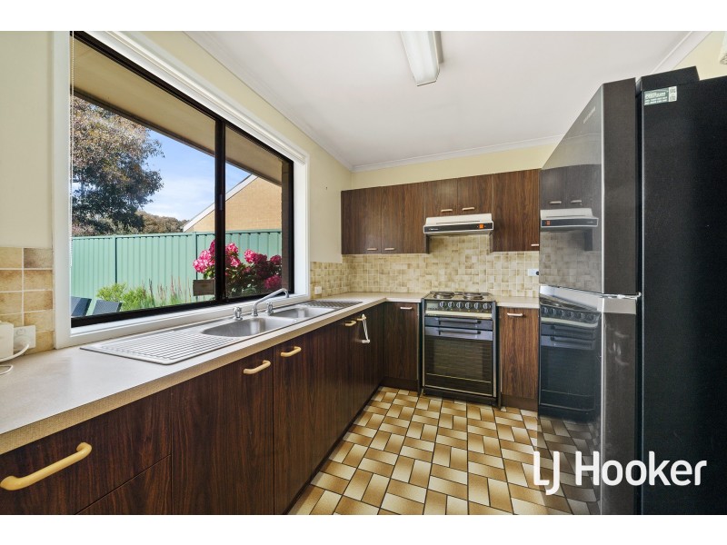 31 Le Souef Crescent, Florey ACT 2615