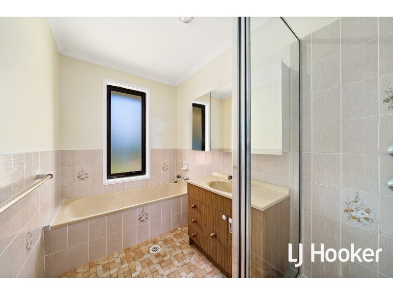 31 Le Souef Crescent, Florey ACT 2615