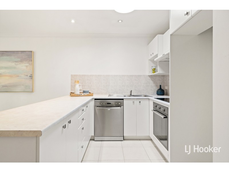18/15 John Cleland Crescent, Florey ACT 2615
