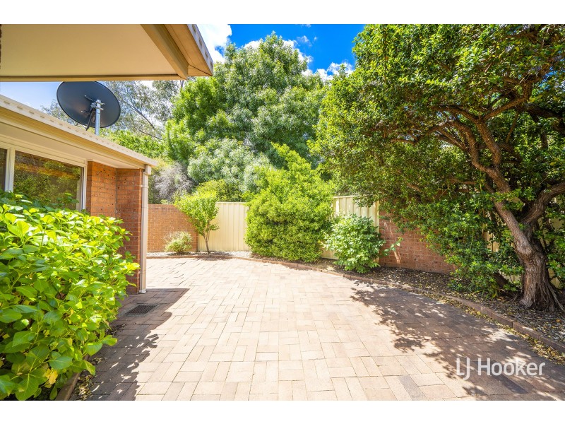 18/15 John Cleland Crescent, Florey ACT 2615