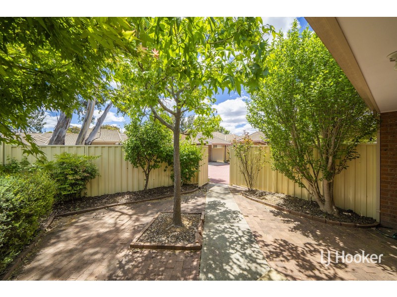 18/15 John Cleland Crescent, Florey ACT 2615