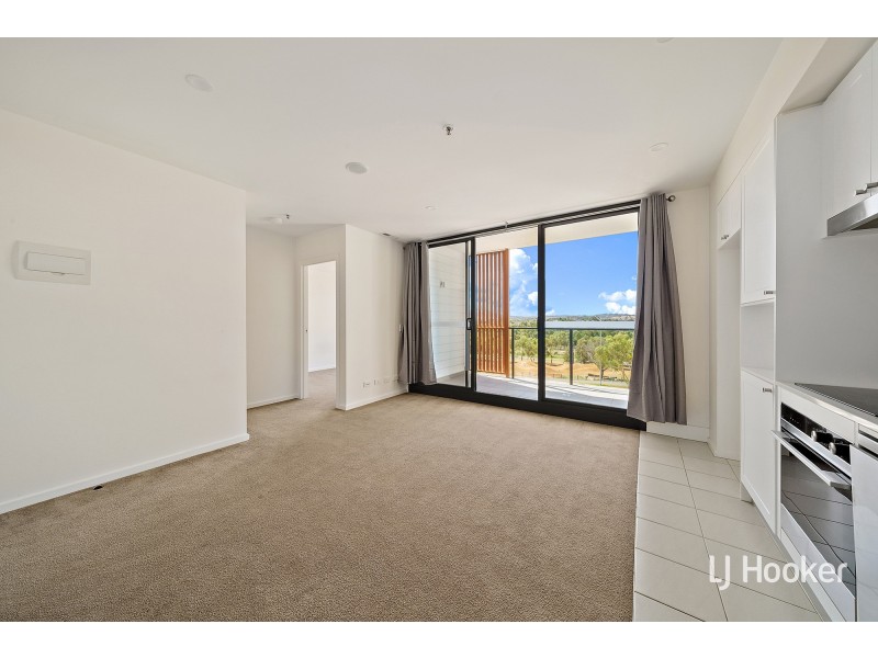 50/1 Anthony Rolfe Avenue, Gungahlin ACT 2912