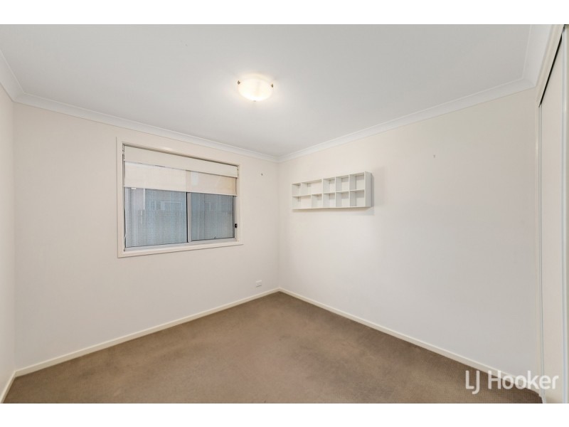 72 Hollows Circuit, Macgregor ACT 2615