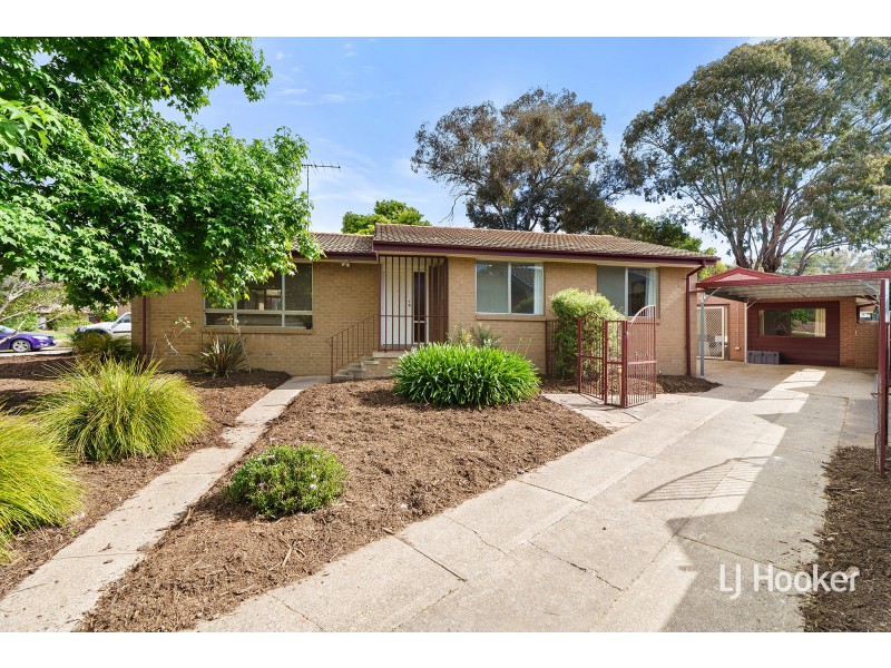 15 Findlay Street, Higgins ACT 2615