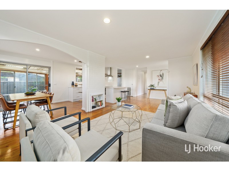 15 Findlay Street, Higgins ACT 2615