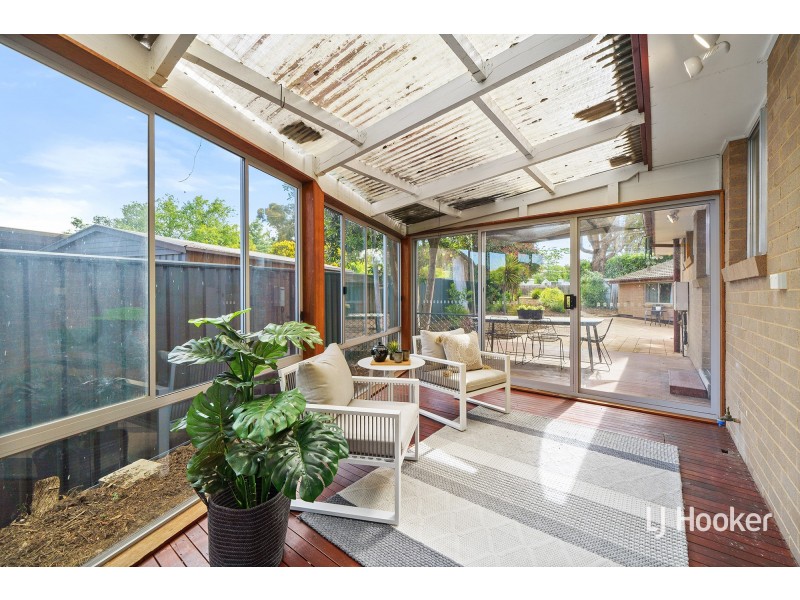 15 Findlay Street, Higgins ACT 2615