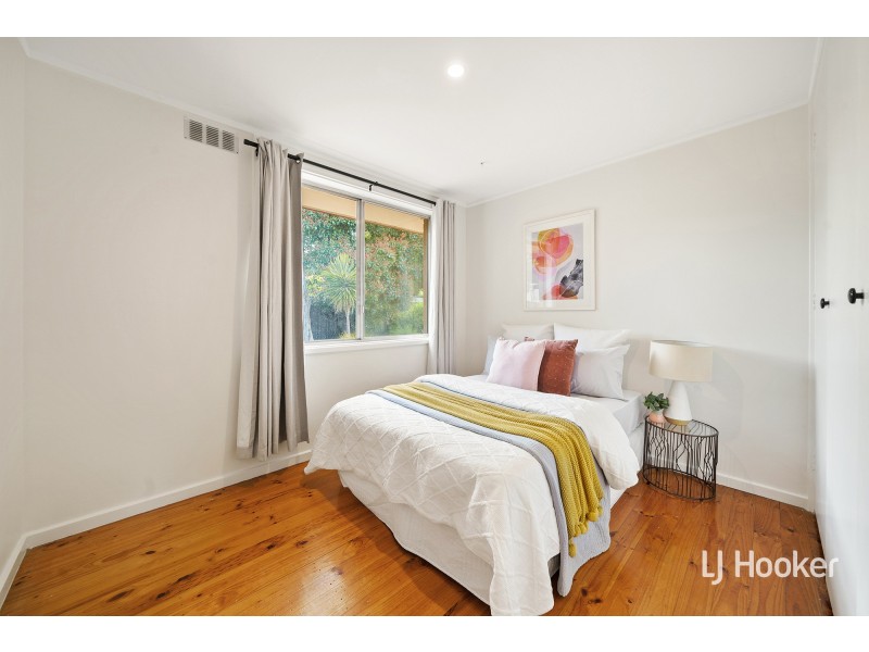 15 Findlay Street, Higgins ACT 2615