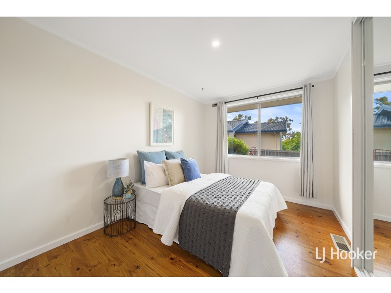 15 Findlay Street, Higgins ACT 2615