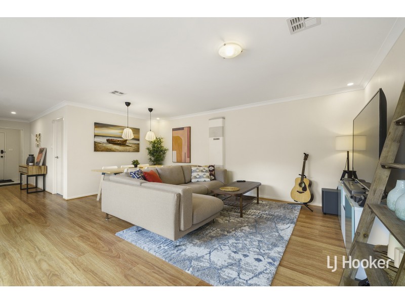 77 Wunderly Circuit, Macgregor ACT 2615