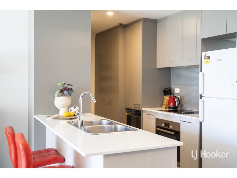 33/7 Irving Street, Phillip ACT 2606