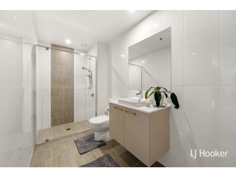 33/7 Irving Street, Phillip ACT 2606