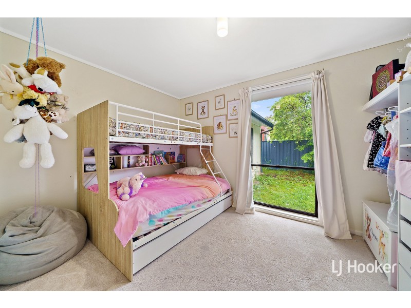 15 Donnison Place, Charnwood ACT 2615