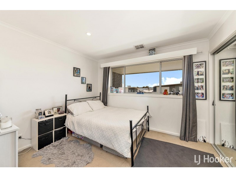 19C Narrambla Terrace, Lawson ACT 2617