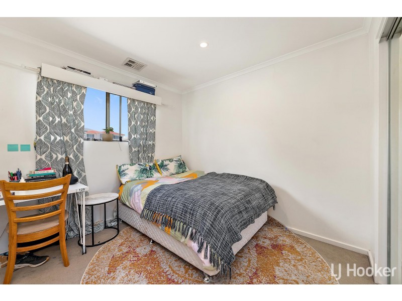 19C Narrambla Terrace, Lawson ACT 2617