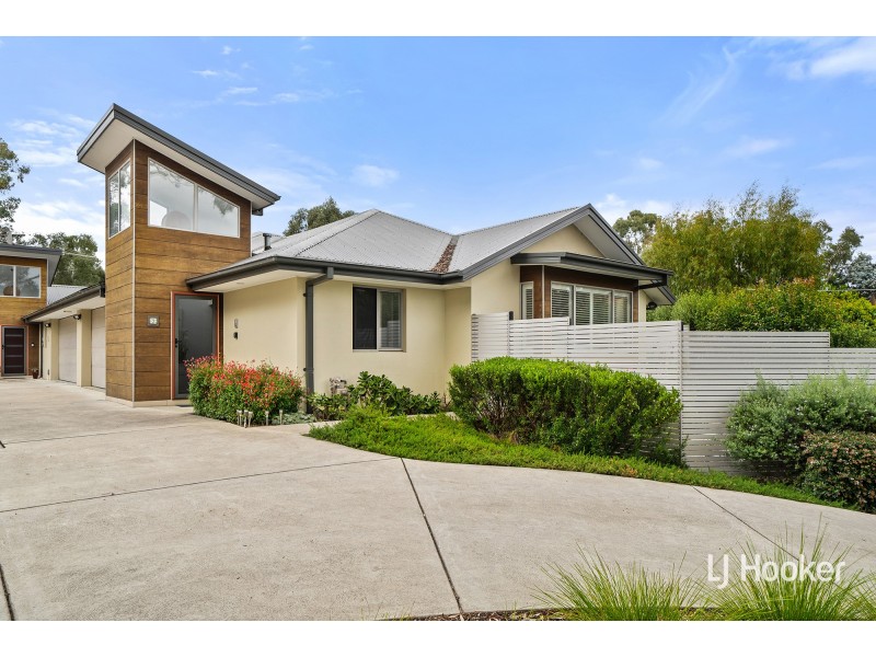 2/14 Gibbes Place, Weetangera ACT 2614