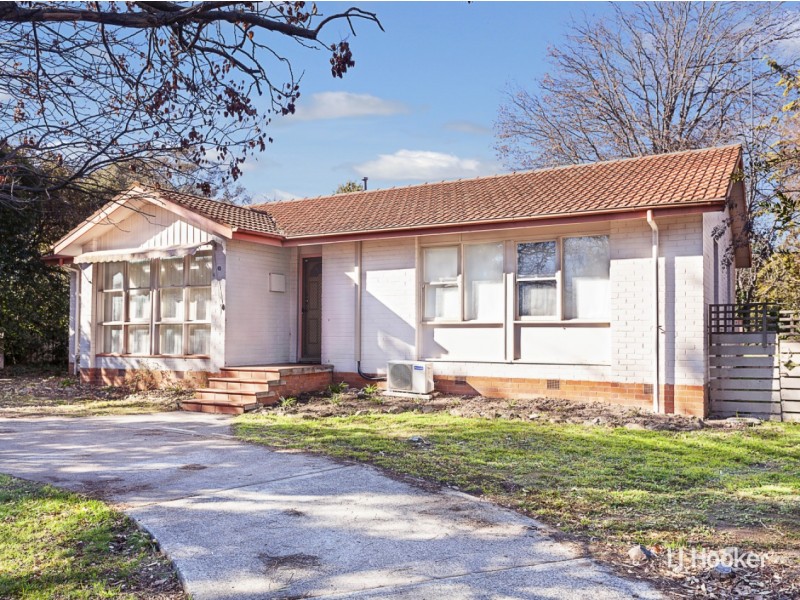 31 Wisdom Street, Hughes ACT 2605