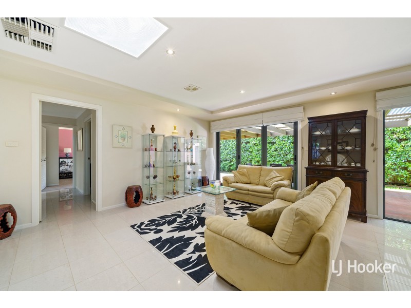 12 Favco Place, Dunlop ACT 2615