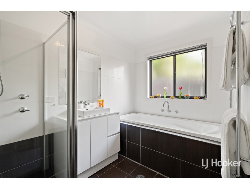 12 Favco Place, Dunlop ACT 2615