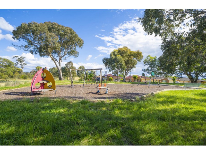 12 Favco Place, Dunlop ACT 2615
