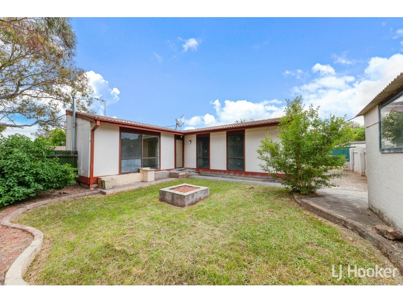 12 Yabsley Place, Charnwood ACT 2615