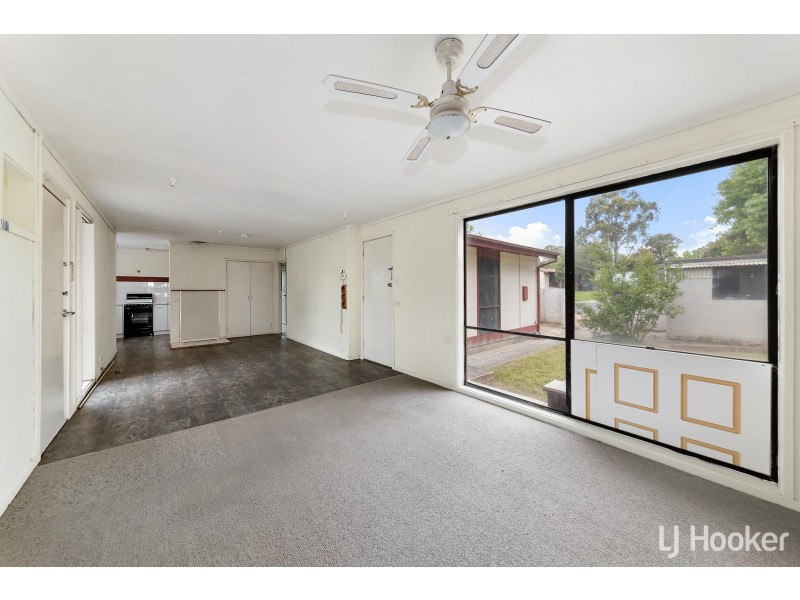12 Yabsley Place, Charnwood ACT 2615