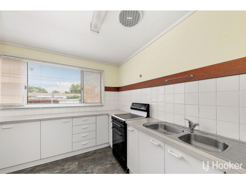 12 Yabsley Place, Charnwood ACT 2615