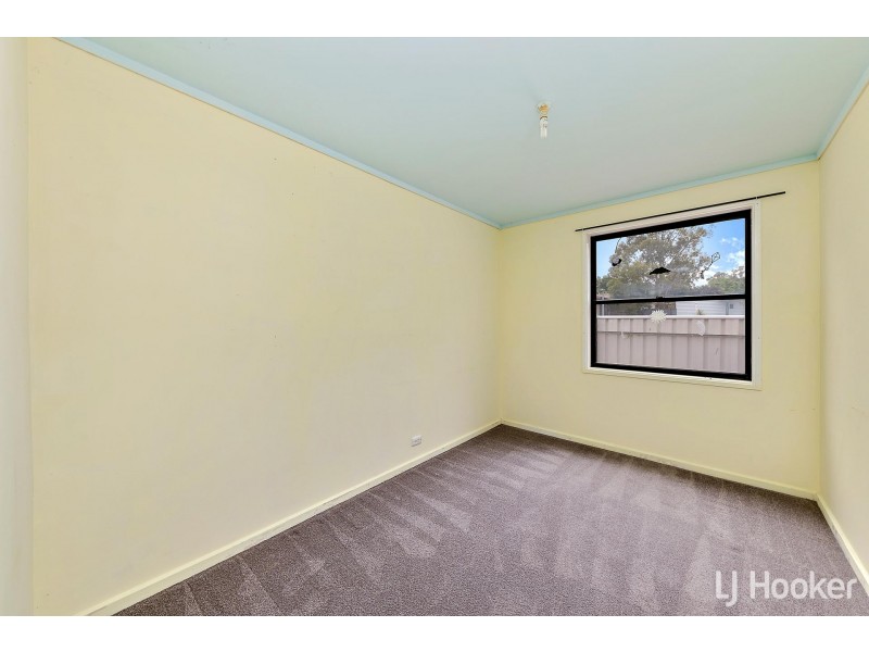 12 Yabsley Place, Charnwood ACT 2615