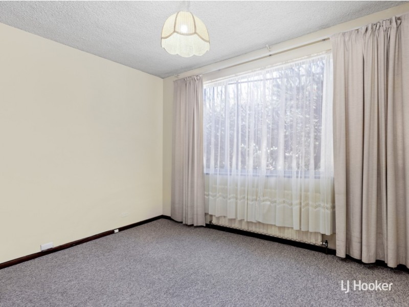 1/6 Galbu Place, Aranda ACT 2614