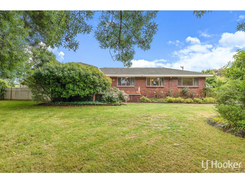 1 Cleland Street, Latham ACT 2615