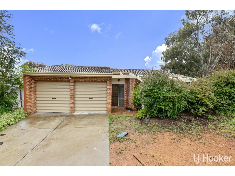 55 Collicott Circuit, Macquarie ACT 2614