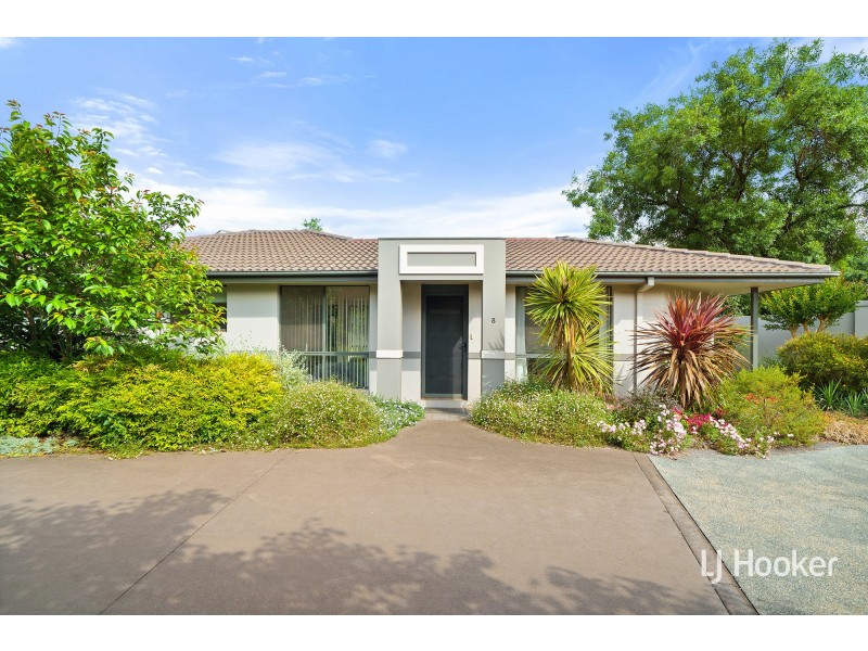 8/9 Tasman Place, Lyons ACT 2606