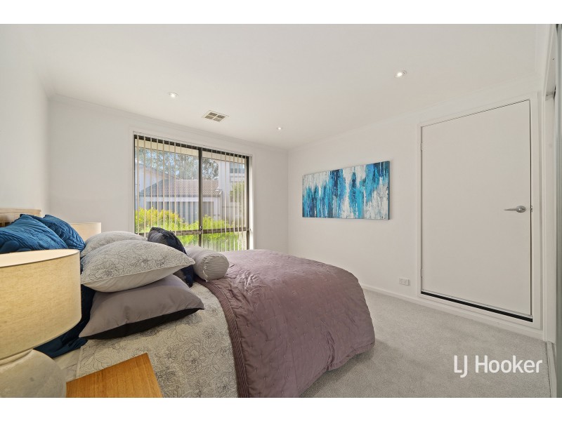 8/9 Tasman Place, Lyons ACT 2606