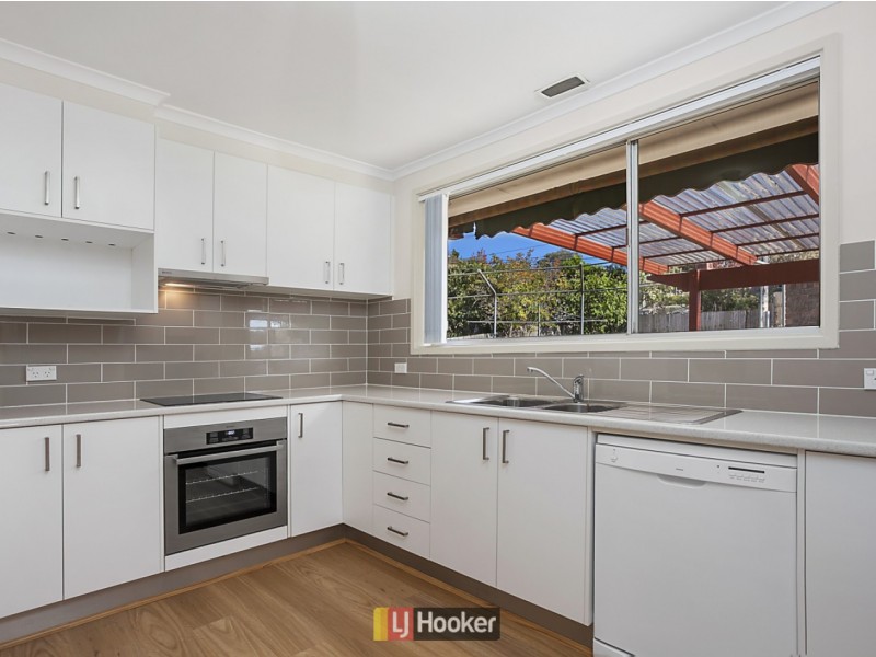 100 O’Loghlen Street, Latham ACT 2615