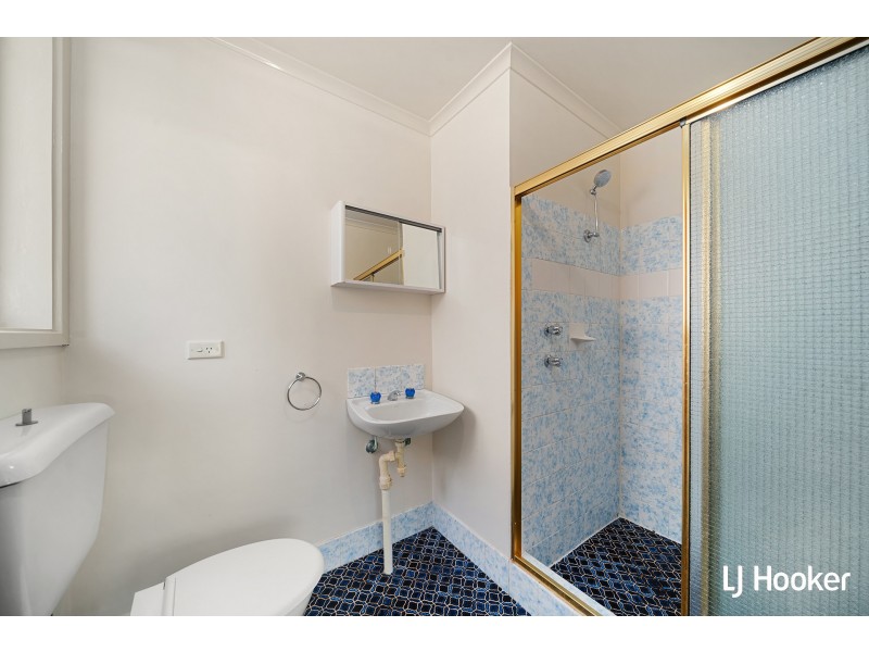100 O’Loghlen Street, Latham ACT 2615