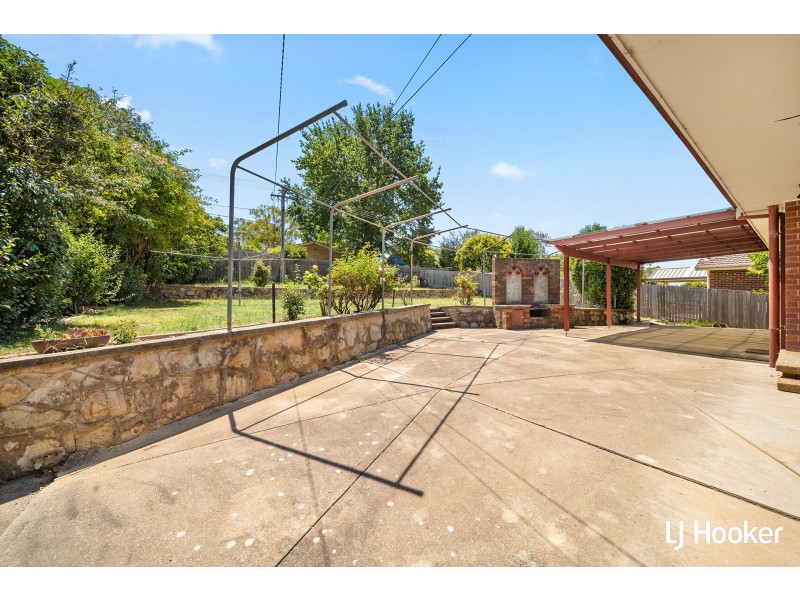 100 O’Loghlen Street, Latham ACT 2615