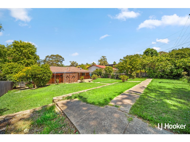 100 O’Loghlen Street, Latham ACT 2615
