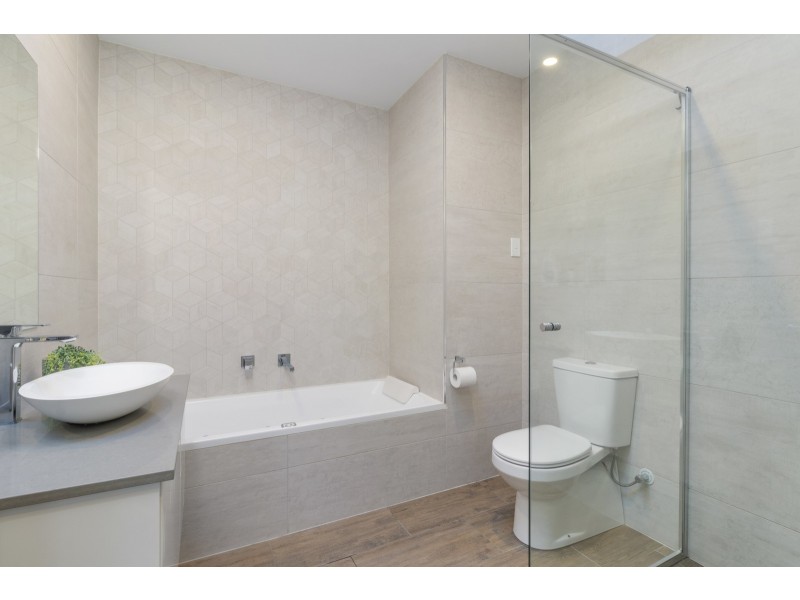 32 Edna Thompson Crescent, Casey ACT 2913