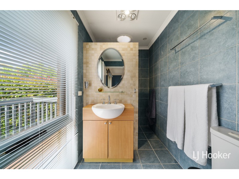 16 Bowley Place, Florey ACT 2615