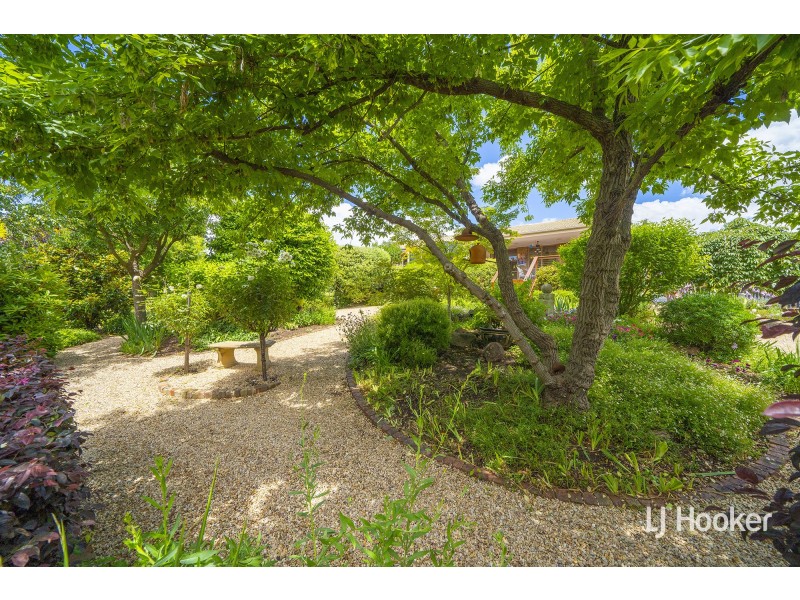 16 Bowley Place, Florey ACT 2615
