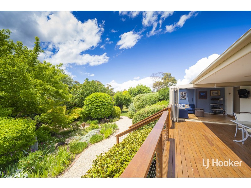16 Bowley Place, Florey ACT 2615