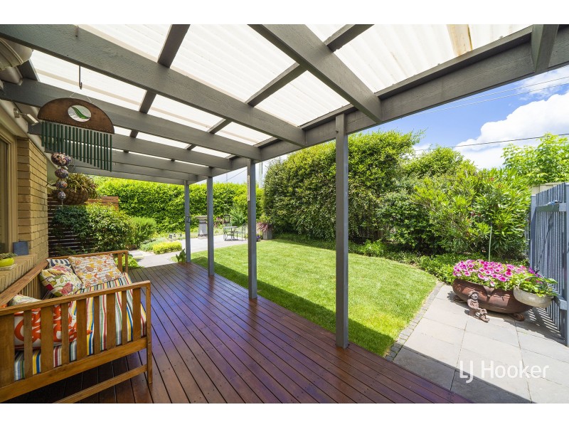 16 Bowley Place, Florey ACT 2615