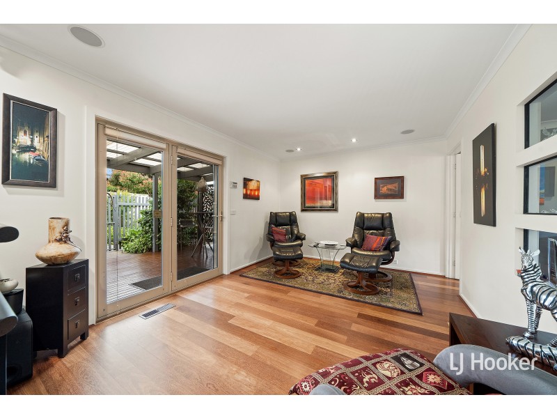 16 Bowley Place, Florey ACT 2615