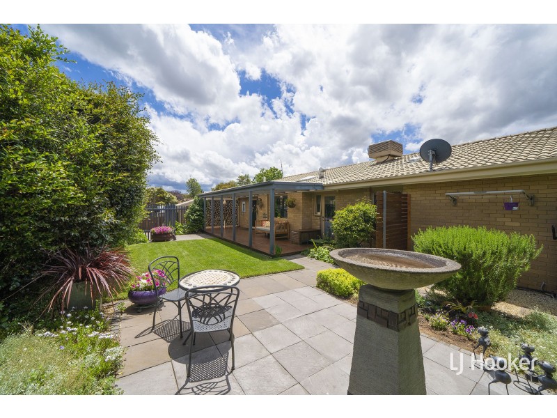 16 Bowley Place, Florey ACT 2615