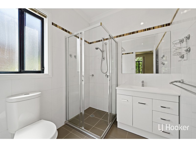 7 Bega Place, Narrabundah ACT 2604