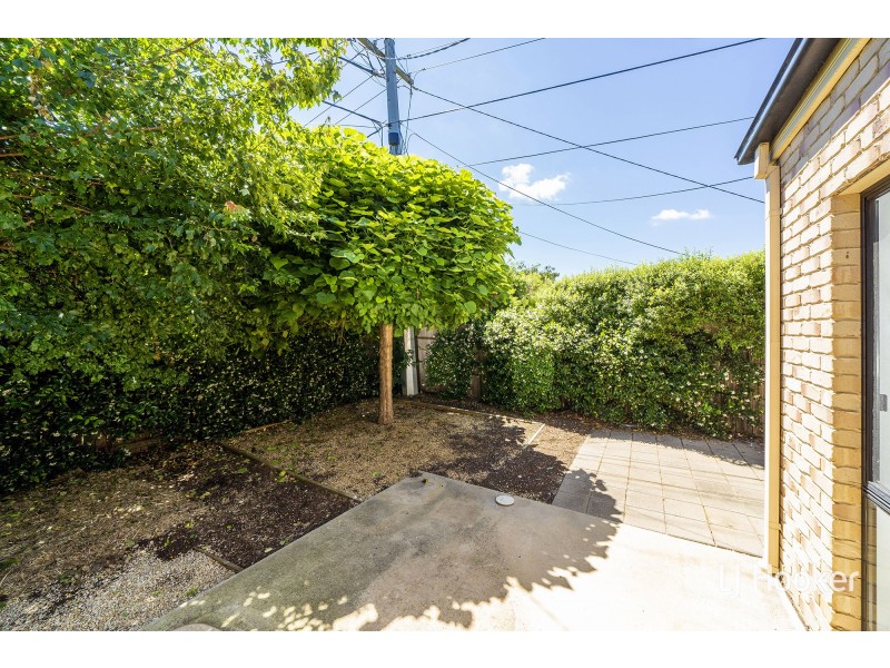 7 Bega Place, Narrabundah ACT 2604