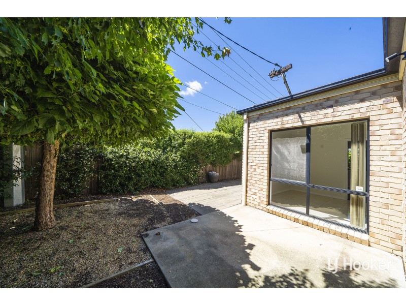 7 Bega Place, Narrabundah ACT 2604