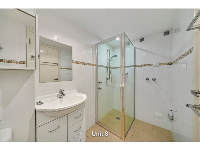 8/11 Namatjira Drive, Weston ACT 2611