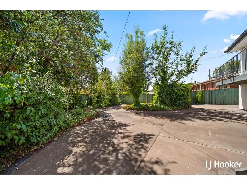 16 Richmond Street, Macquarie ACT 2614