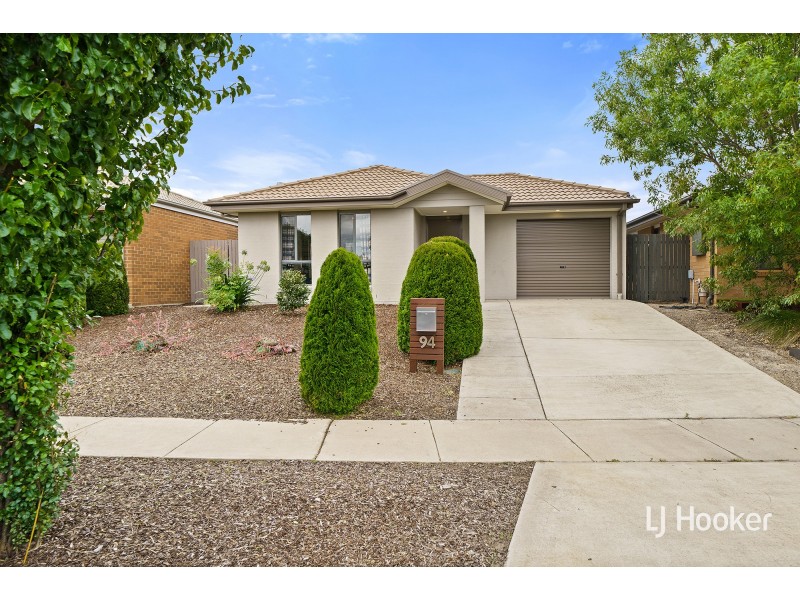 94 Refshauge Crescent, Macgregor ACT 2615