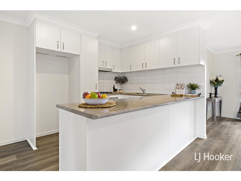 94 Refshauge Crescent, Macgregor ACT 2615